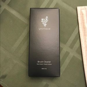 Younique Brush Cleaner